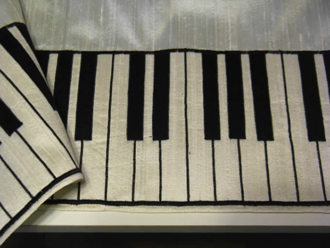 piano leyboard tallis